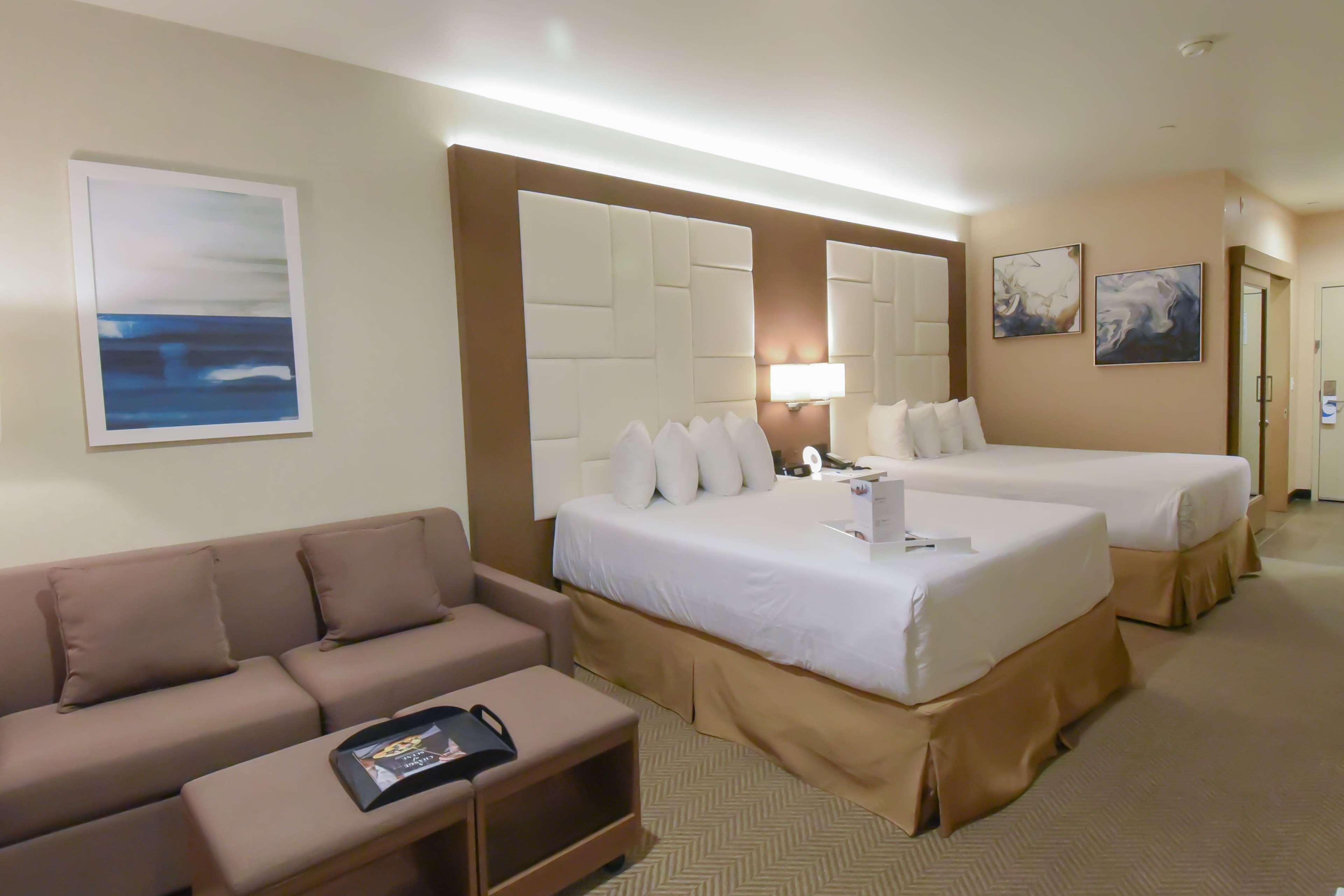 Hotel Wyndham Anaheim Extérieur photo
