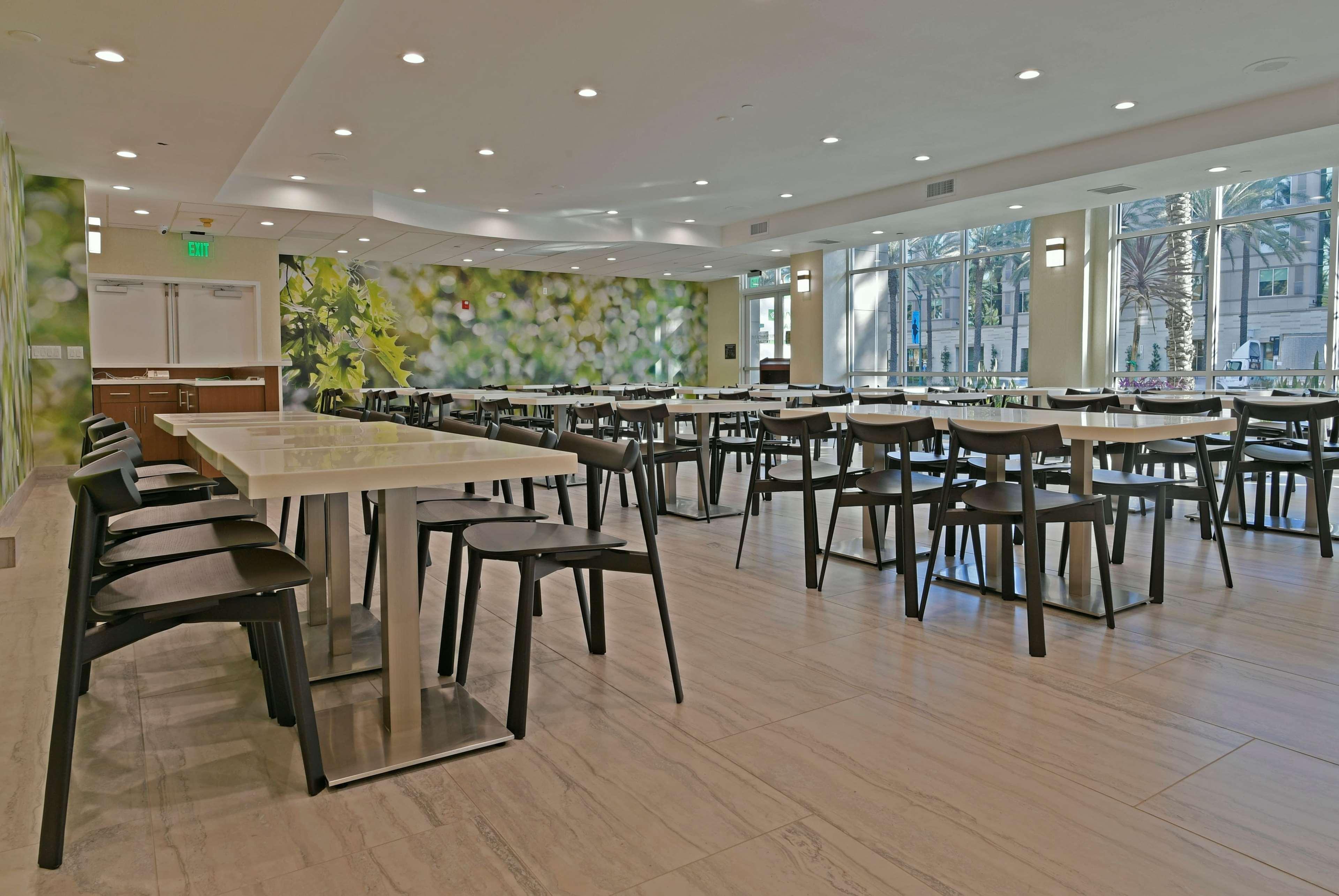 Hotel Wyndham Anaheim Extérieur photo