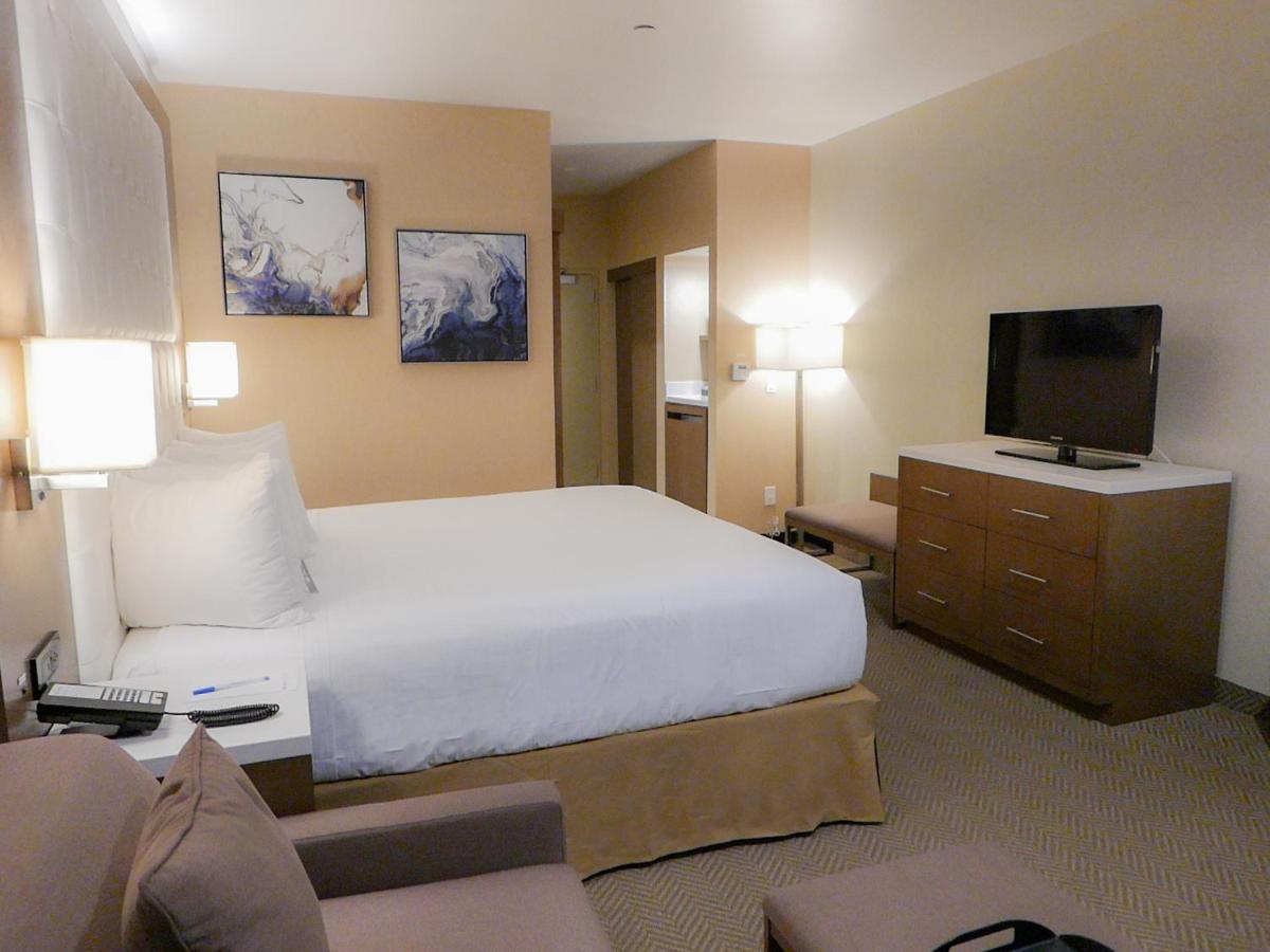 Hotel Wyndham Anaheim Extérieur photo