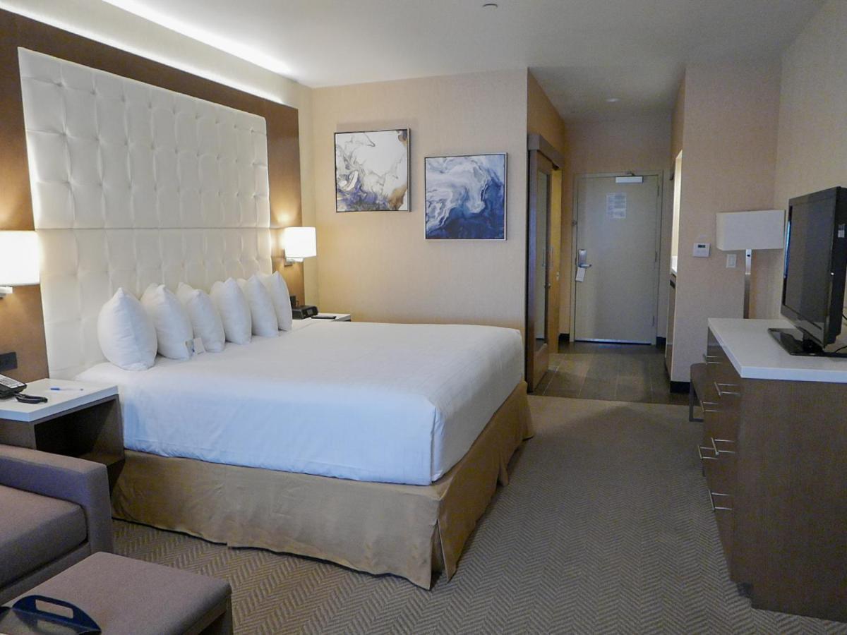 Hotel Wyndham Anaheim Extérieur photo