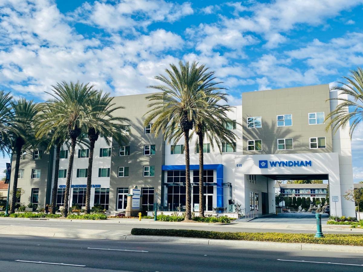 Hotel Wyndham Anaheim Extérieur photo